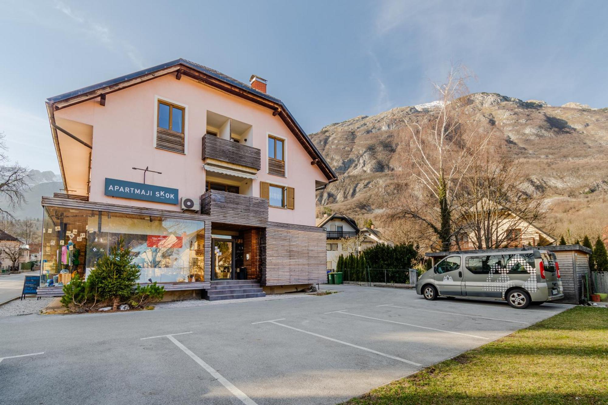 Apartments Skok With Rafting And Free Parking بوويتش المظهر الخارجي الصورة