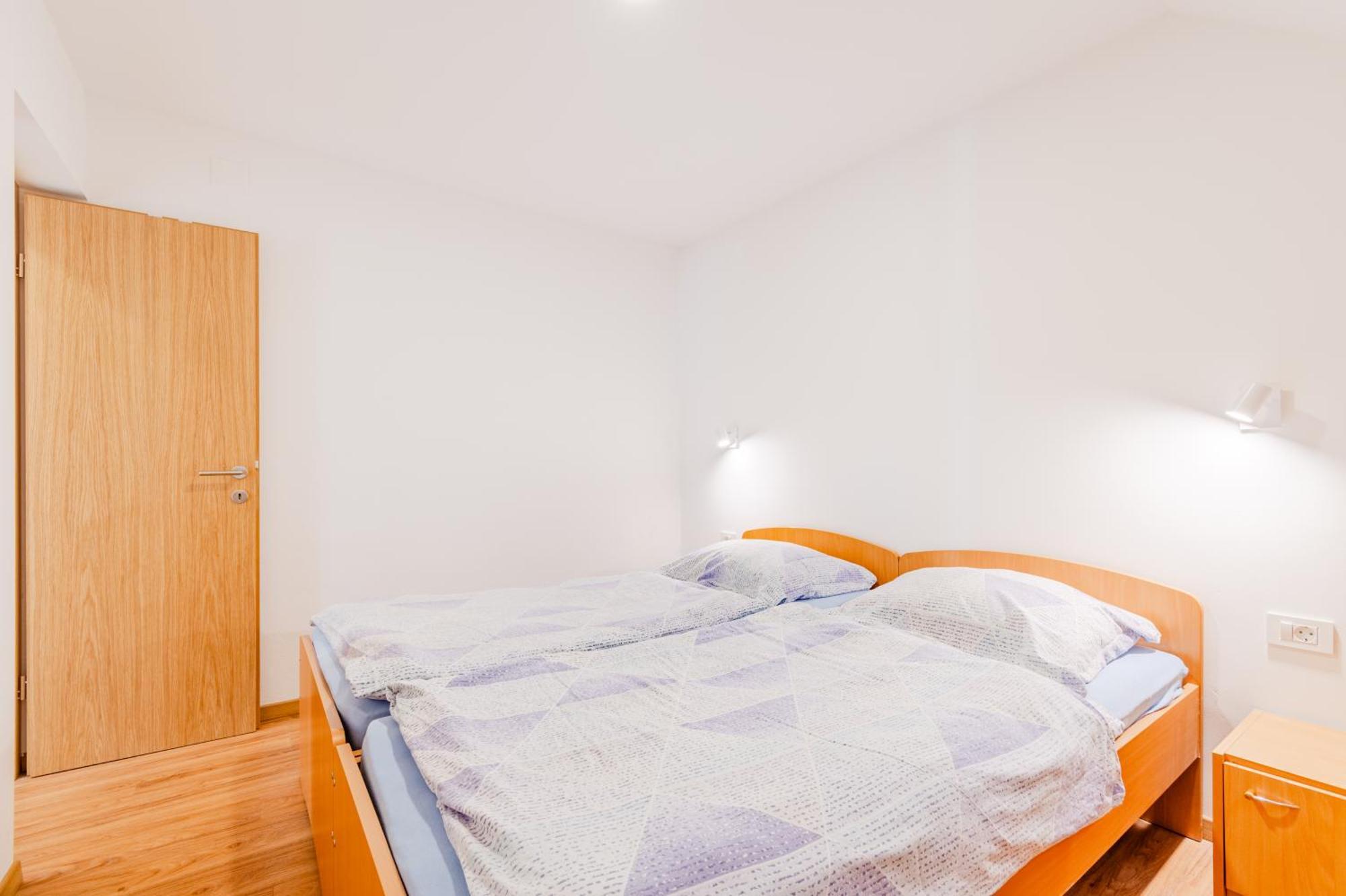 Apartments Skok With Rafting And Free Parking بوويتش الغرفة الصورة