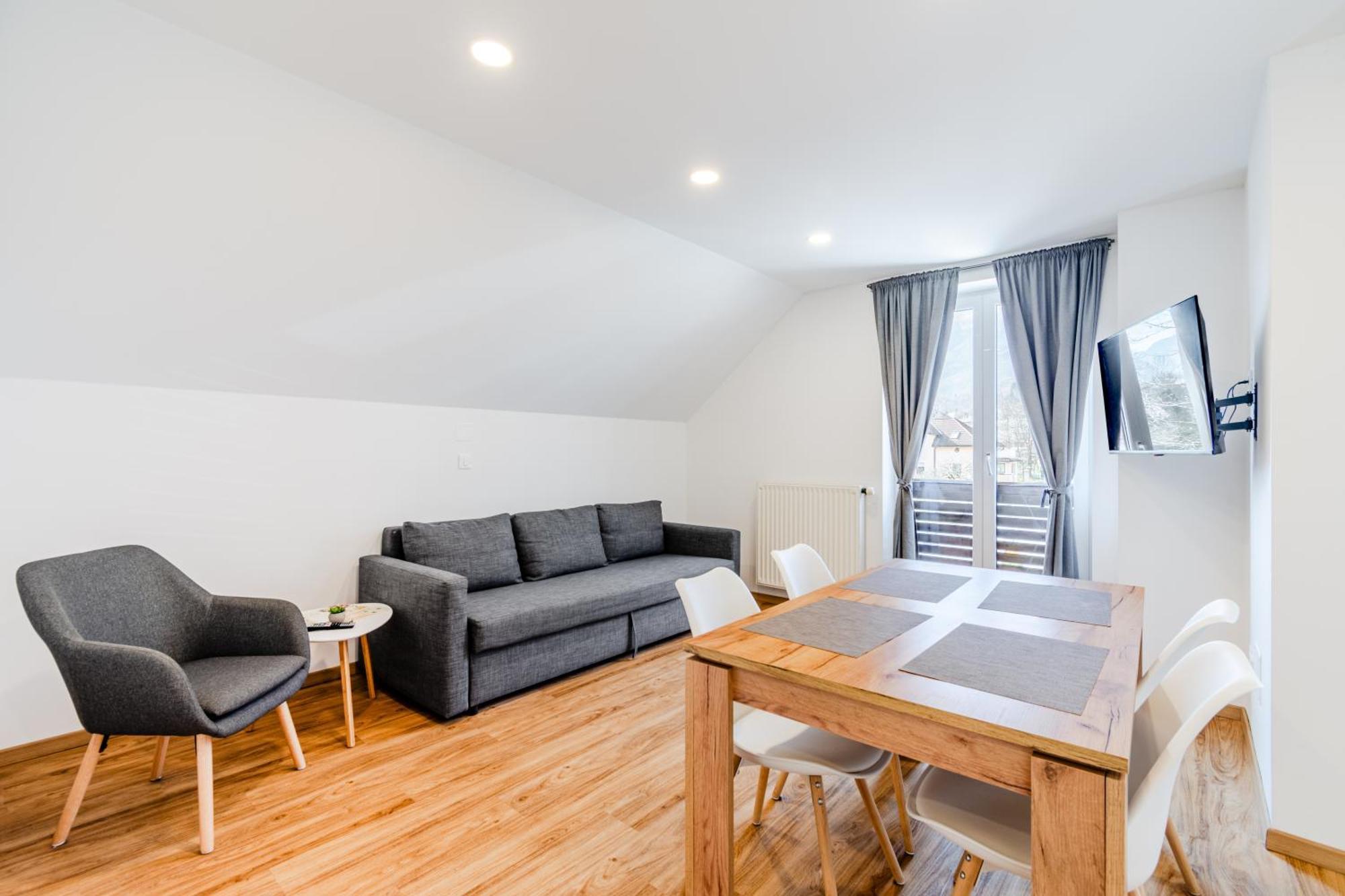Apartments Skok With Rafting And Free Parking بوويتش المظهر الخارجي الصورة