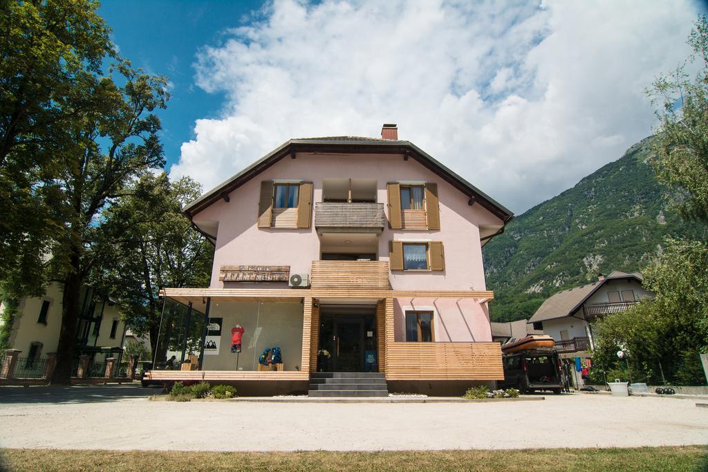 Apartments Skok With Rafting And Free Parking بوويتش المظهر الخارجي الصورة